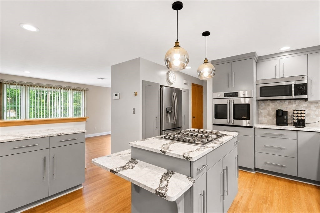 124 Pacella Park Dr. 124