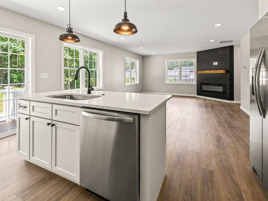 93 Rockland Road #2, Auburn, MA, 93 Rockland Road #2, Auburn, MA Photo #11
