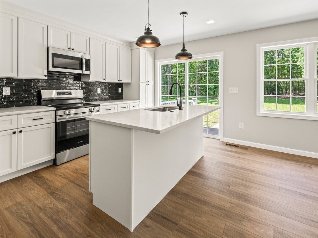93 Rockland Road #2, Auburn, MA, 93 Rockland Road #2, Auburn, MA Photo #10
