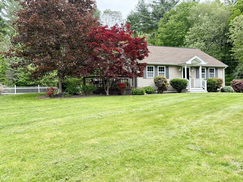 112 Chris Dr