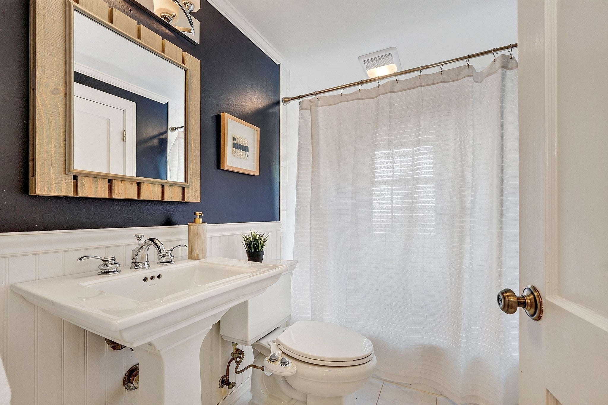 8 Sunnyfield Road, Bedford, MA, 8 Sunnyfield Road, Bedford, MA Photo #16