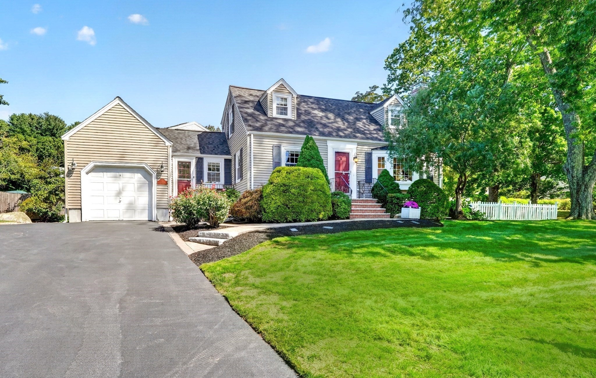 8 Sunnyfield Road, Bedford, MA, 8 Sunnyfield Road, Bedford, MA Photo #29