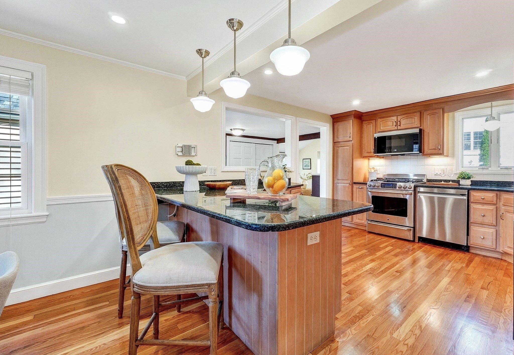 8 Sunnyfield Road, Bedford, MA, 8 Sunnyfield Road, Bedford, MA Photo #3