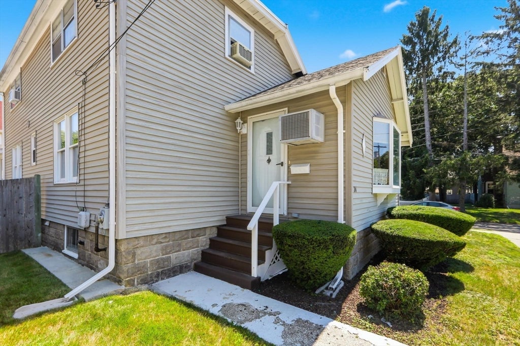 34 Avon St
