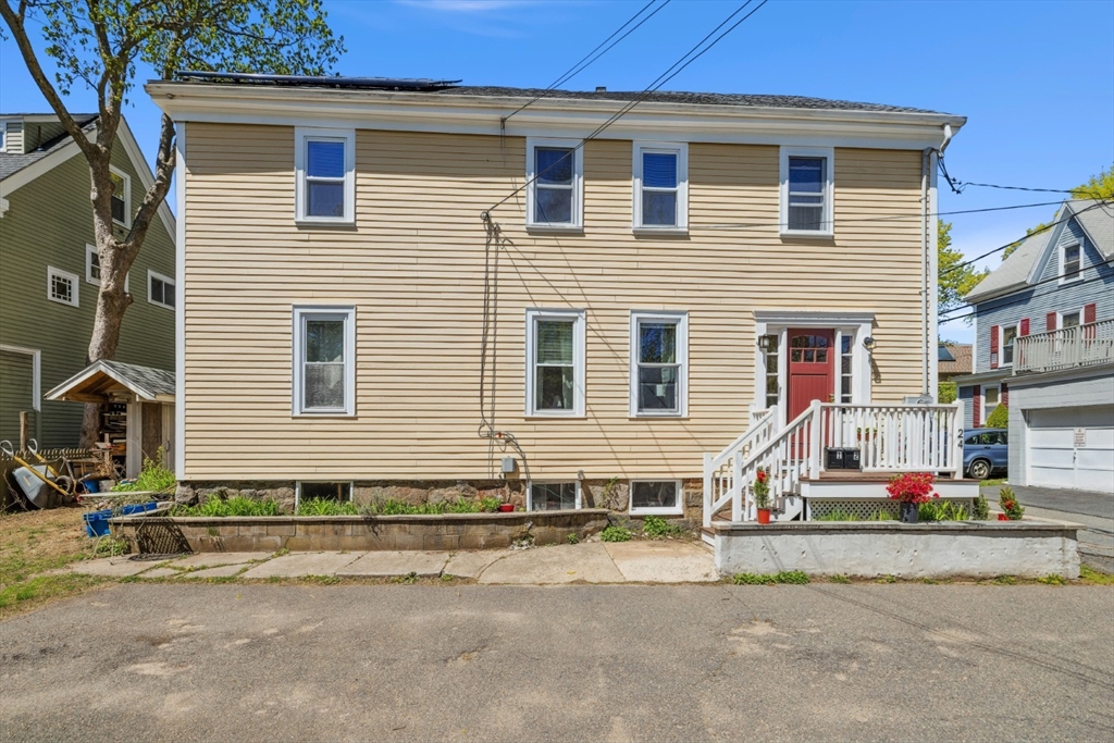 24 Vestry St