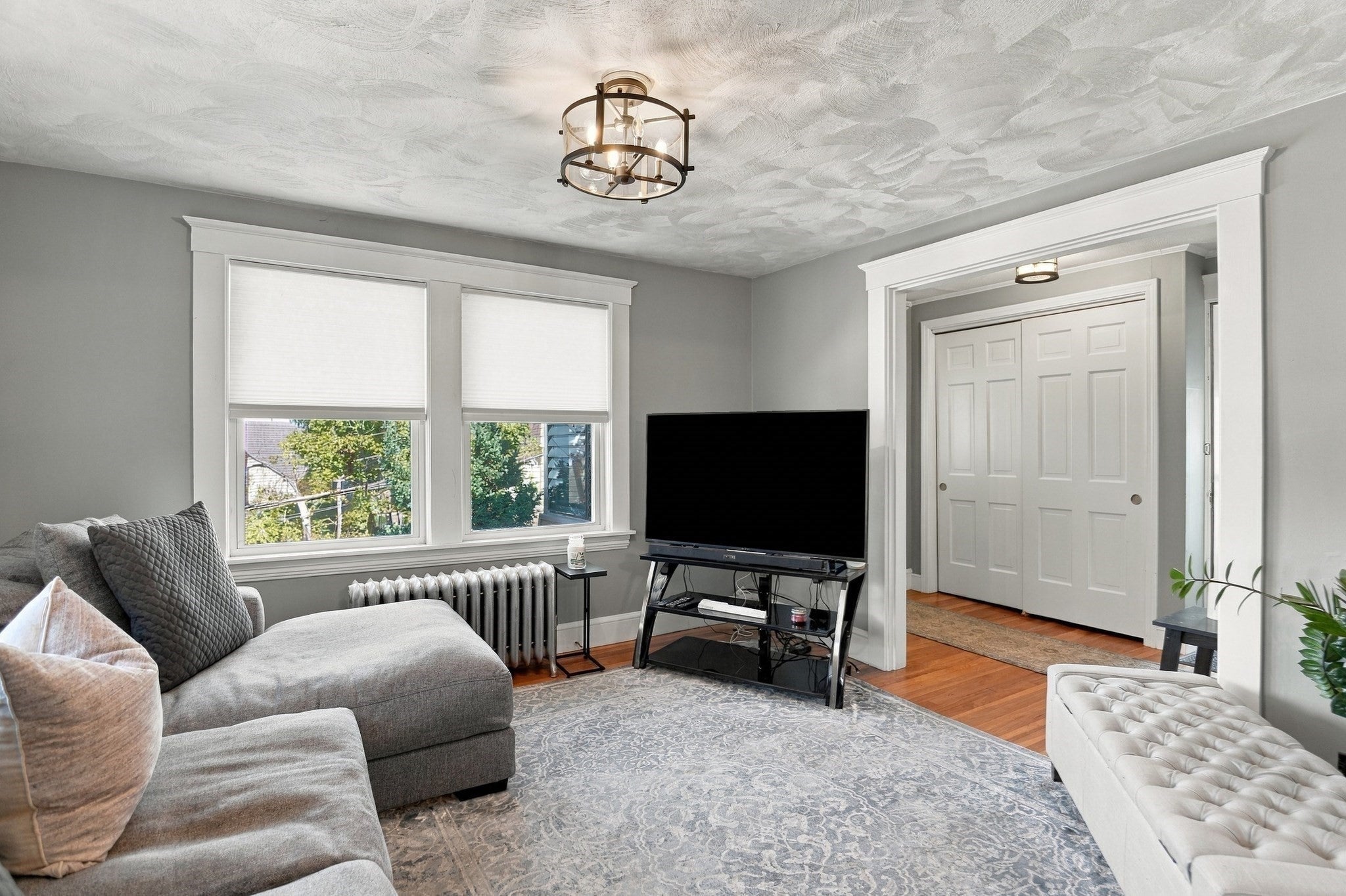 7 Bee Street B