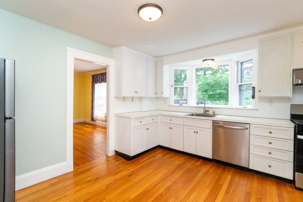 142 Jackson St