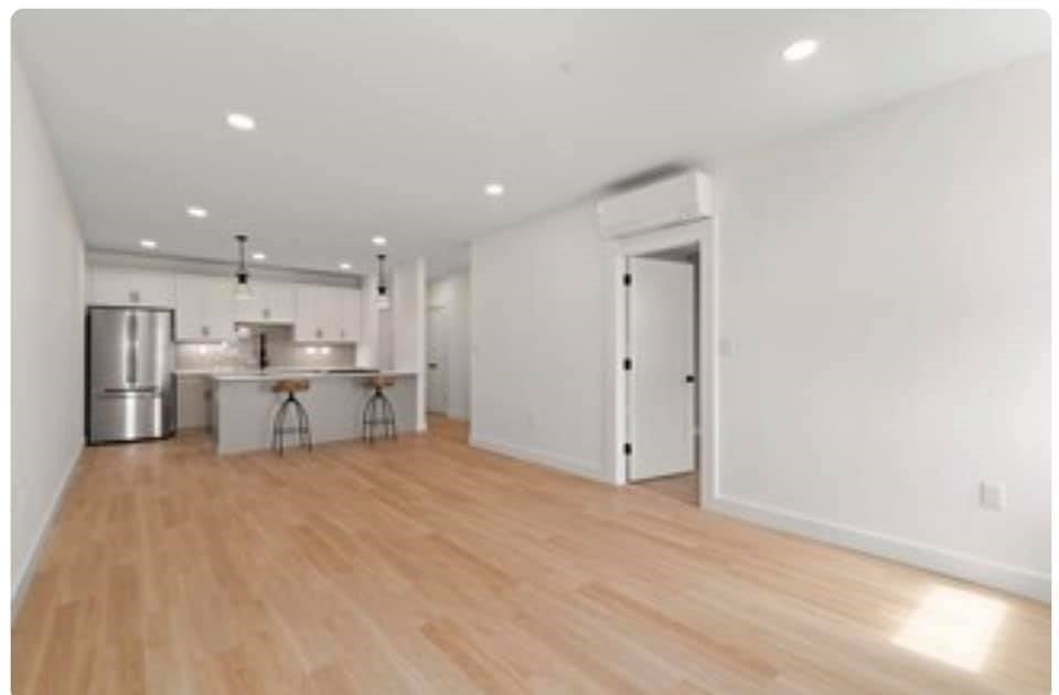 301 North 12