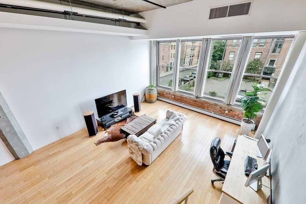 Photo of 156 Porter St #224F, Boston, MA