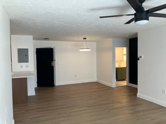 1000 Lexington St 42