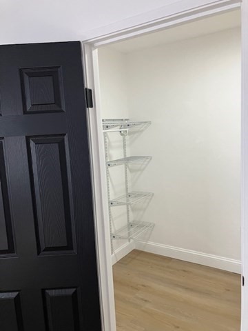 1000 Lexington St 42