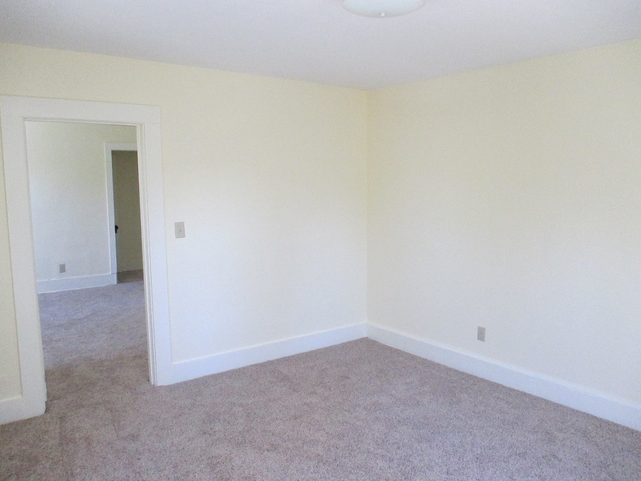 39 Holyoke Street, Northampton, MA Photo #25