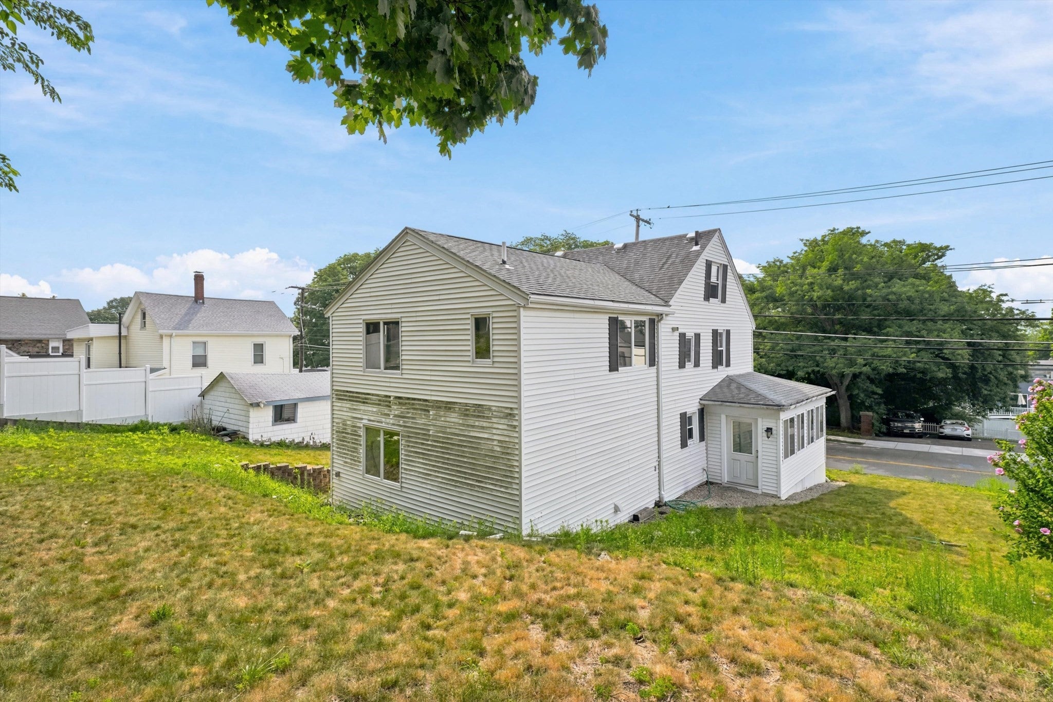 277 Lincoln Ave, Saugus, MA Photo #27