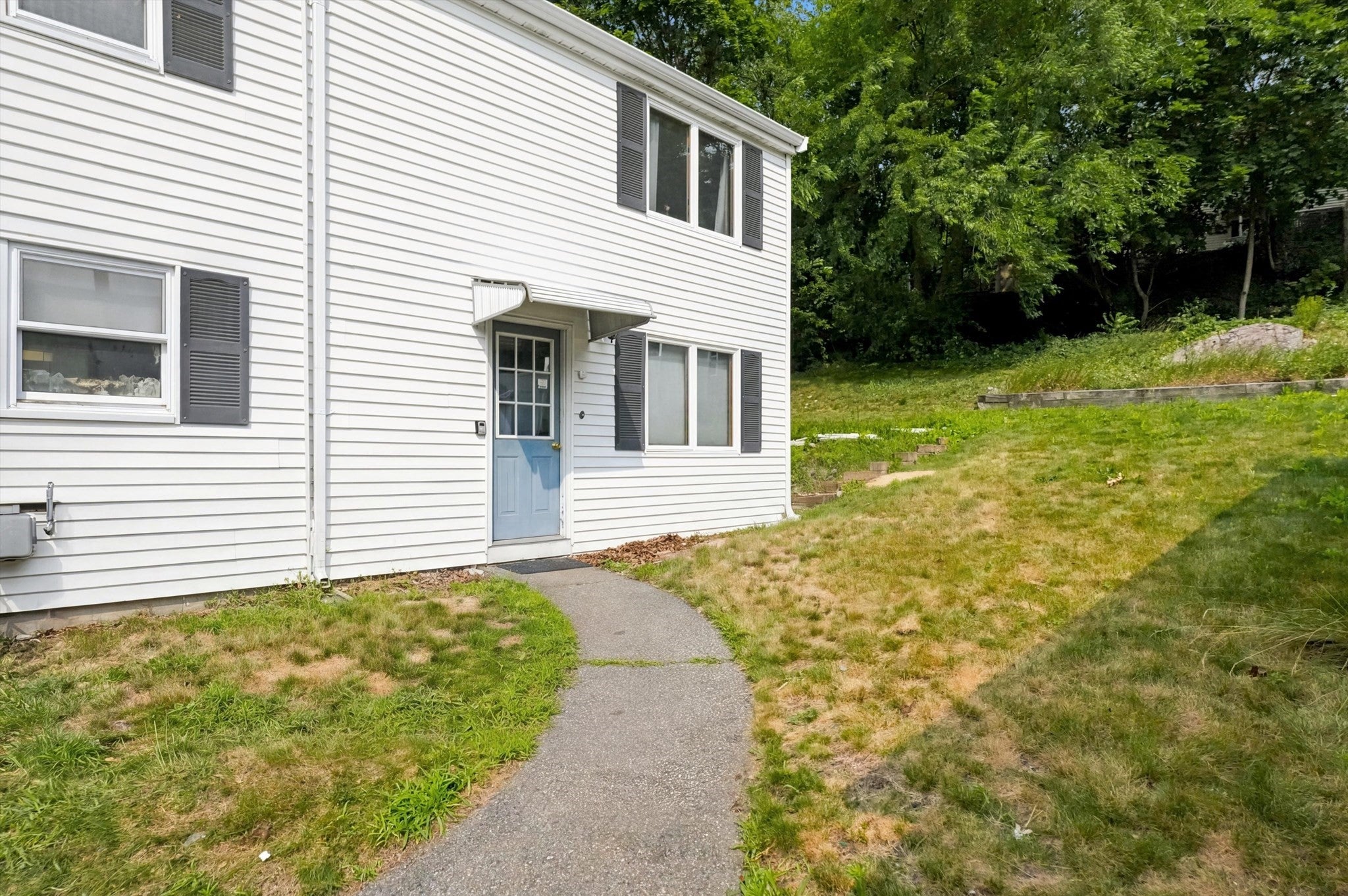 277 Lincoln Ave, Saugus, MA Photo #29