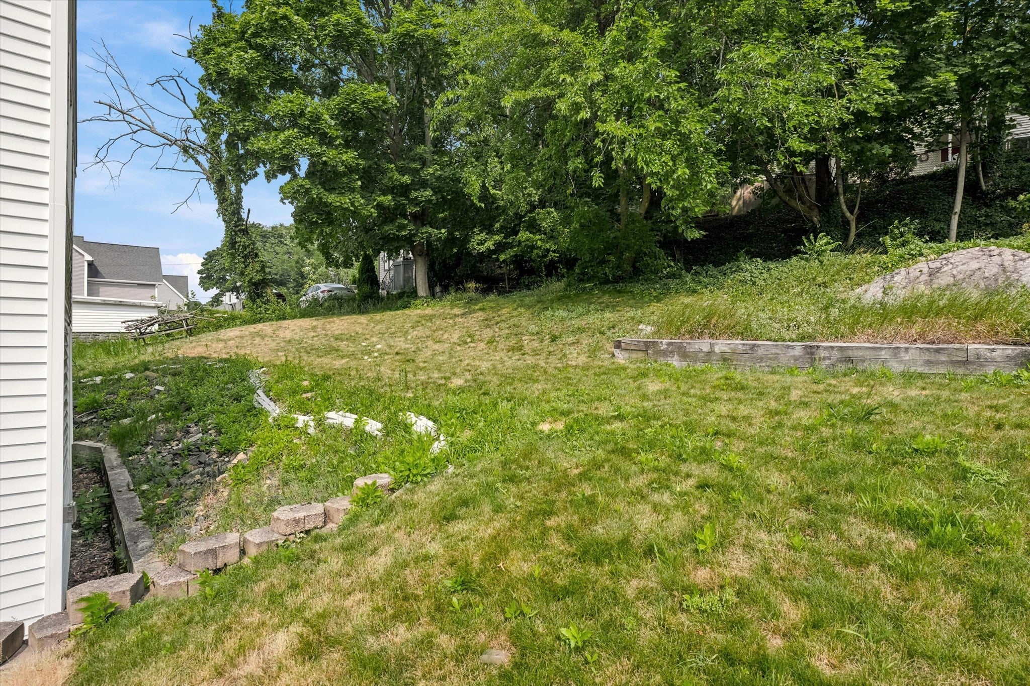 277 Lincoln Ave, Saugus, MA Photo #26