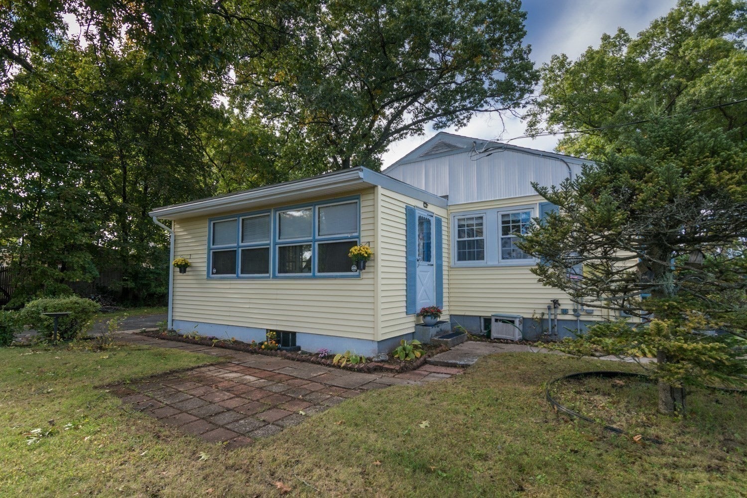 63 Martha Street, Chicopee, MA, 63 Martha Street, Chicopee, MA Photo #12
