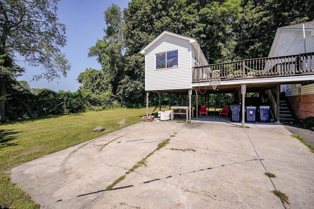 39 Valley Lane