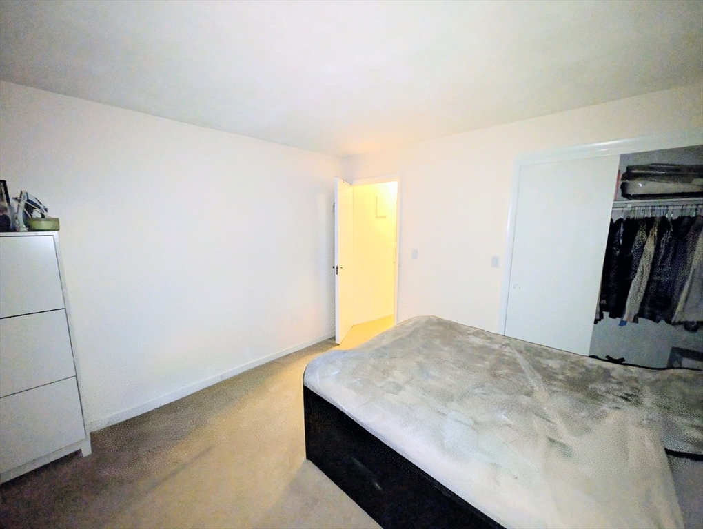 80 Walnut St 412