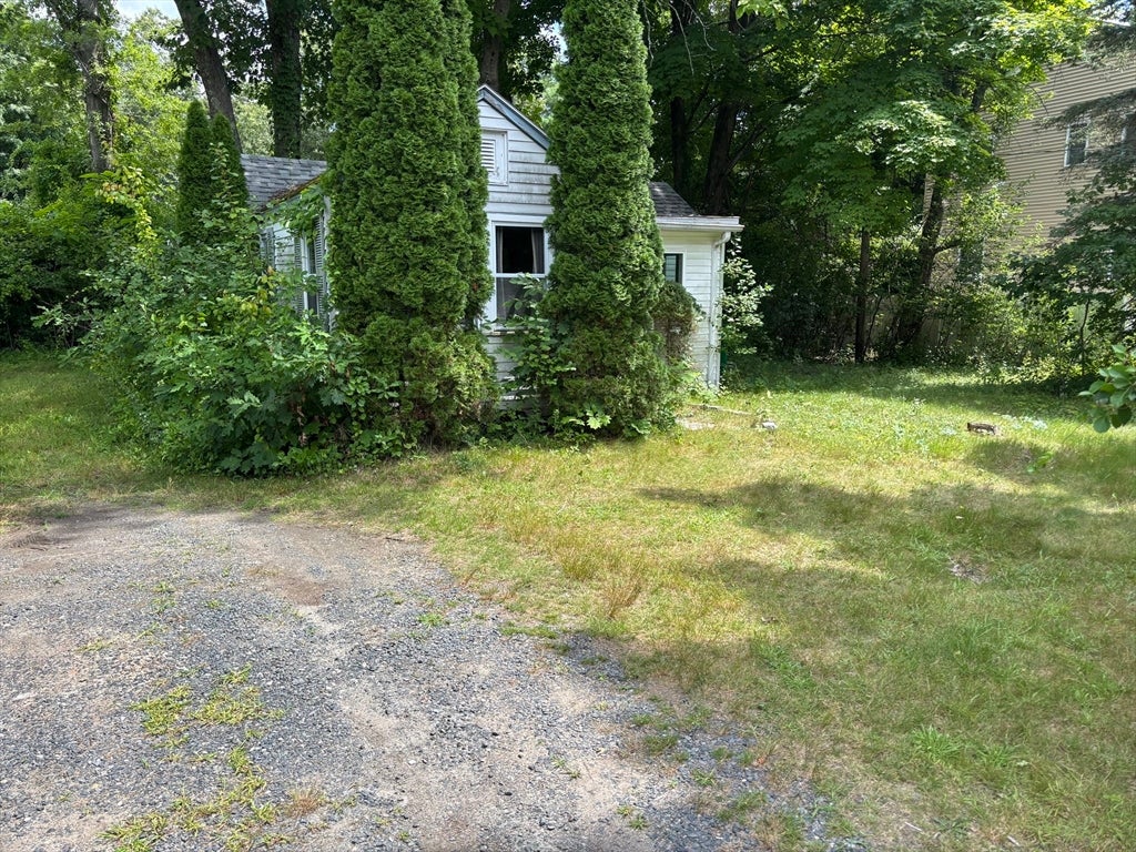 42 Olive St, Ashland, MA, 42 Olive St, Ashland, MA Photo #3