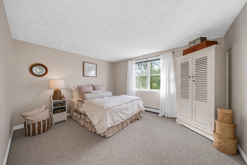 399 Wethersfield St, Rowley, MA Photo #29