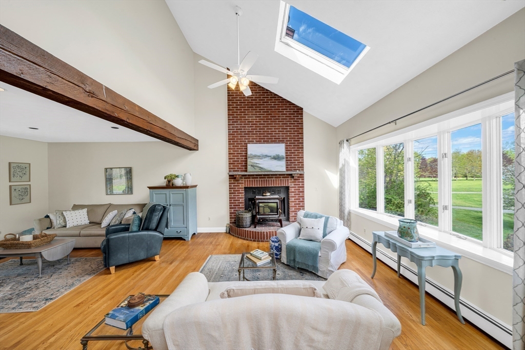 399 Wethersfield St, Rowley, MA Photo #6