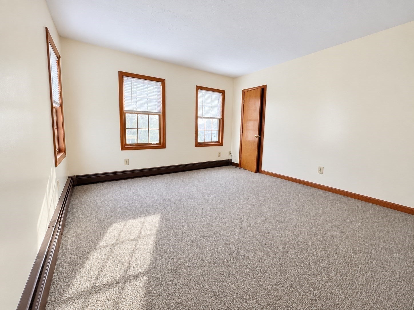 34 Dorchester St, Worcester, MA, 34 Dorchester St, Worcester, MA Photo #11