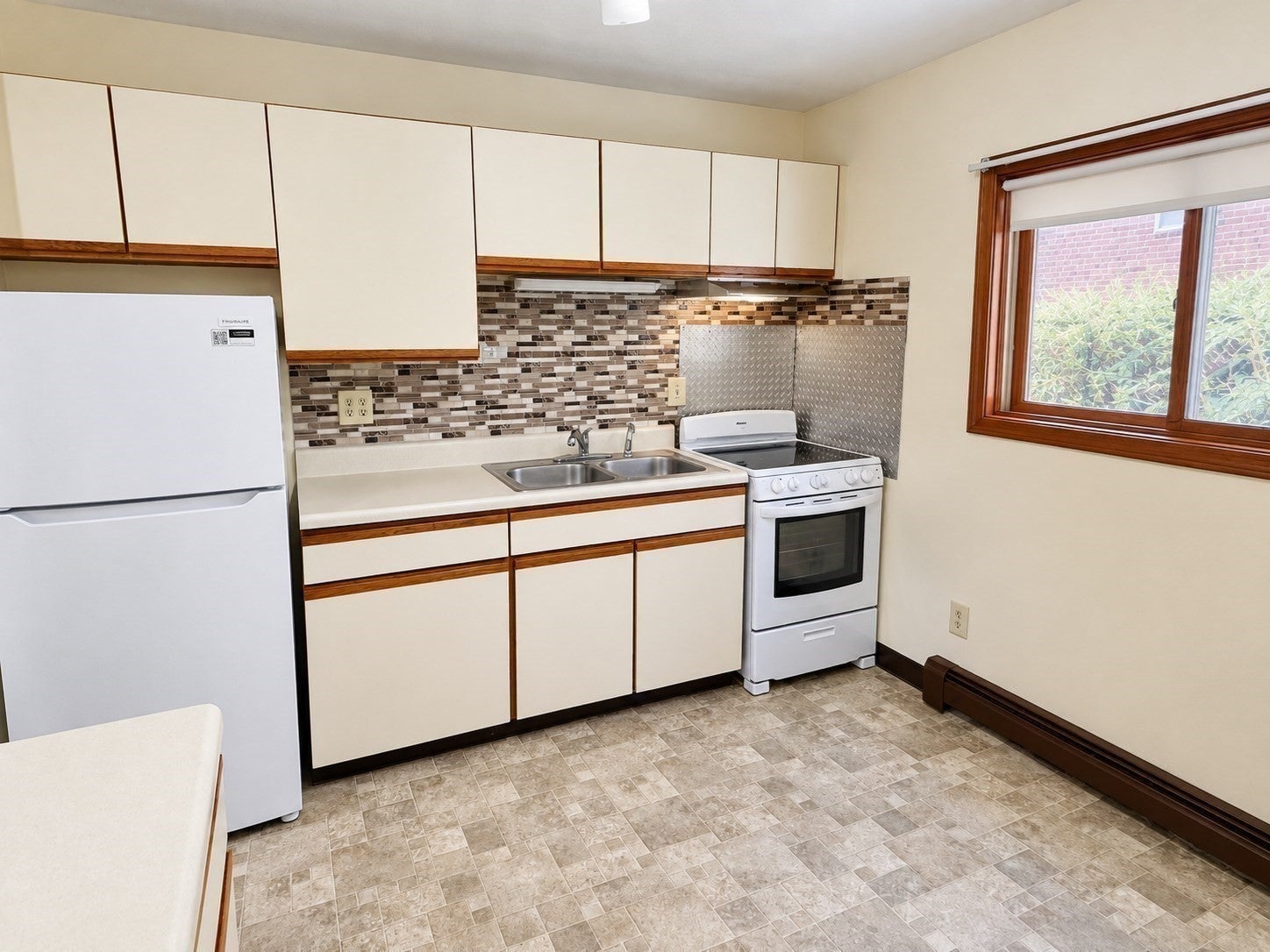 34 Dorchester St, Worcester, MA, 34 Dorchester St, Worcester, MA Photo #16