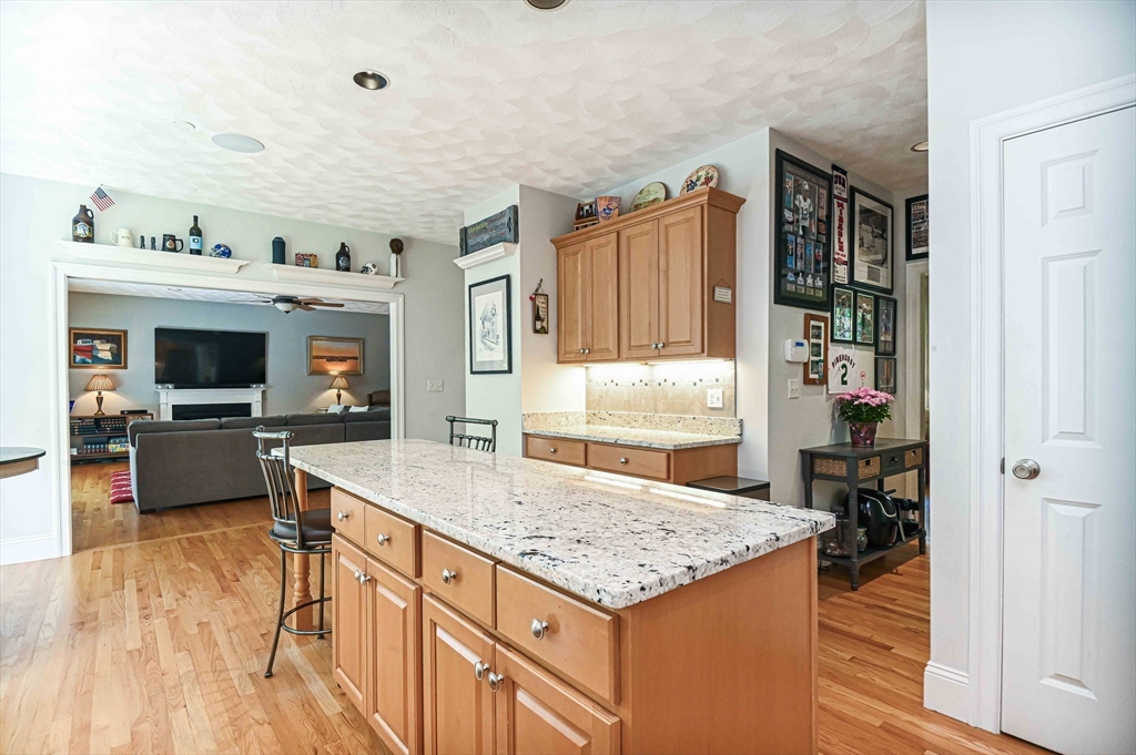 67 Curzon Mill Rd