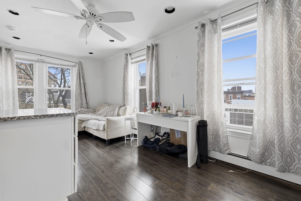46 Lewis Street 10