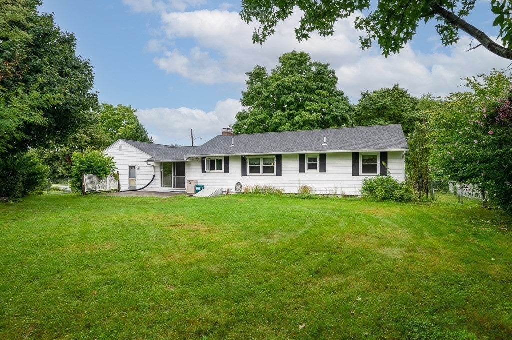 11 Lyndale Rd, Worcester, MA, 11 Lyndale Rd, Worcester, MA Photo #33