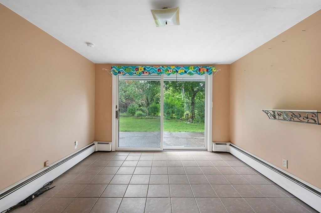 11 Lyndale Rd, Worcester, MA, 11 Lyndale Rd, Worcester, MA Photo #25