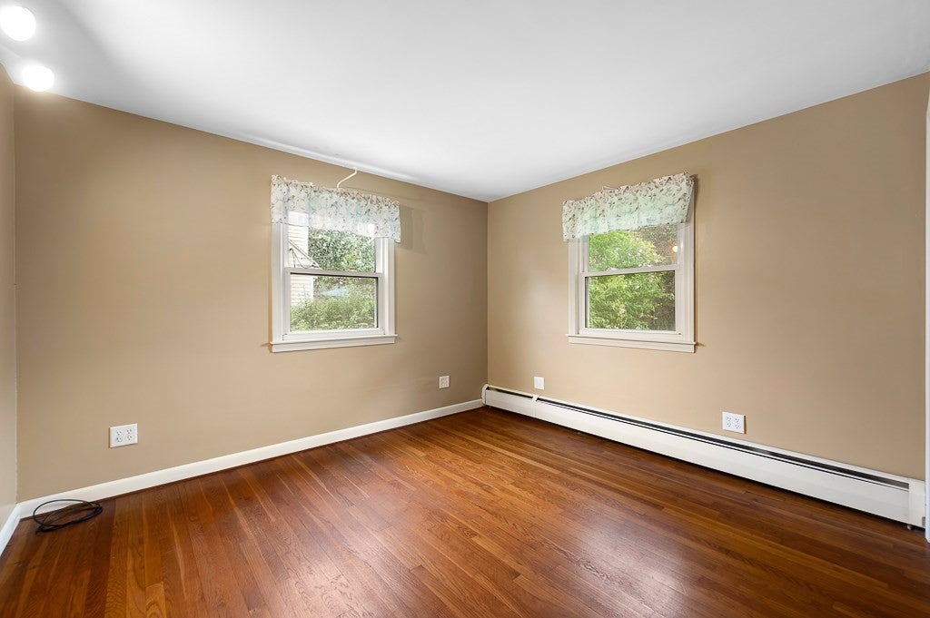 11 Lyndale Rd, Worcester, MA, 11 Lyndale Rd, Worcester, MA Photo #8