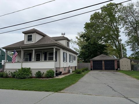 Photo of 972 Maplewood St, New Bedford, MA 02745 (MLS # 73522704)