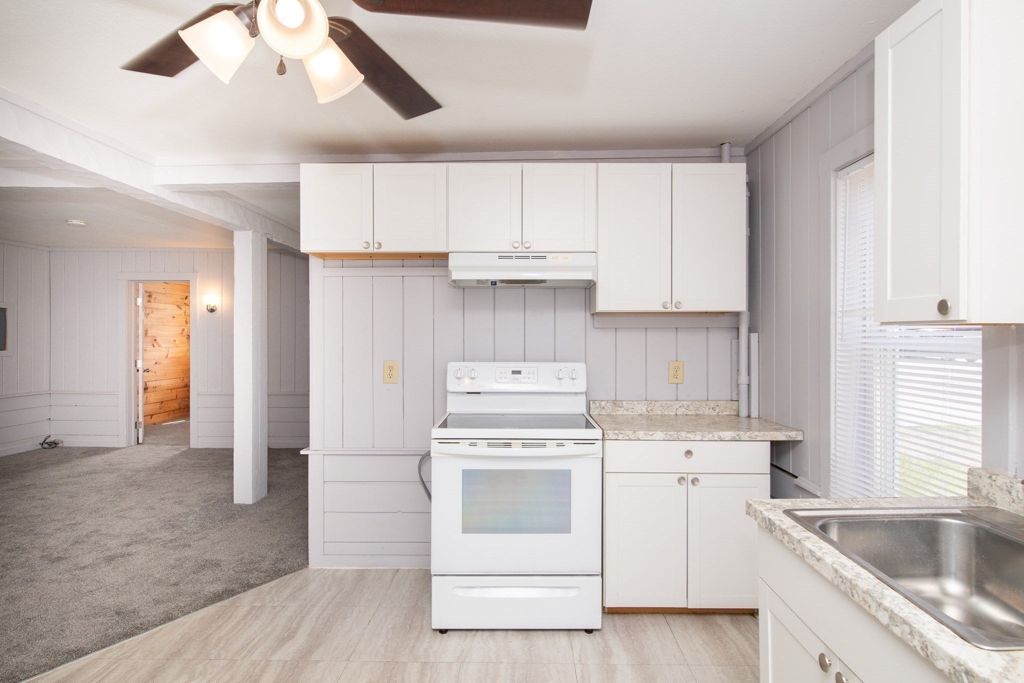 595 Main St, Acushnet, MA Photo #8