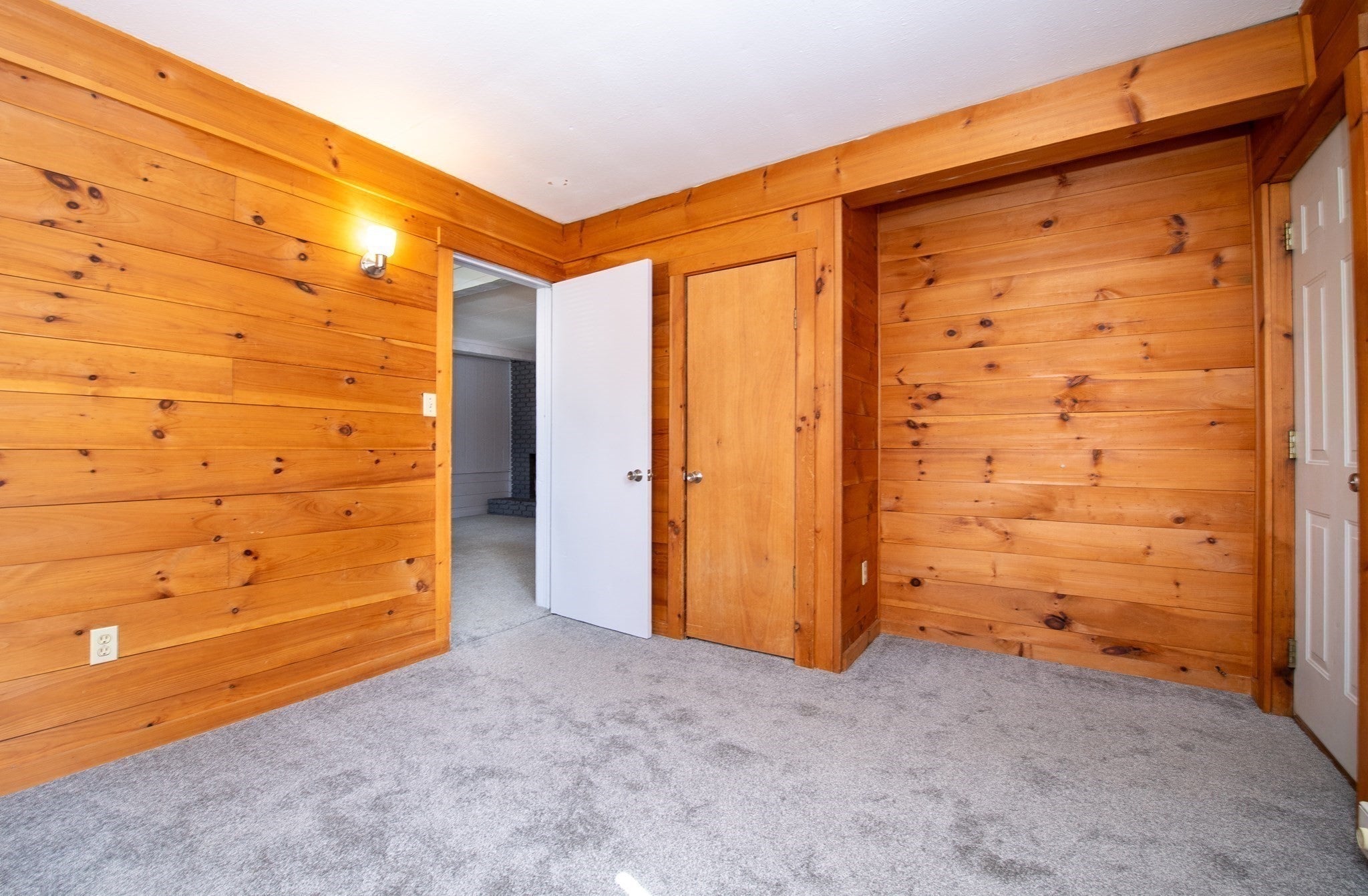595 Main St, Acushnet, MA Photo #22