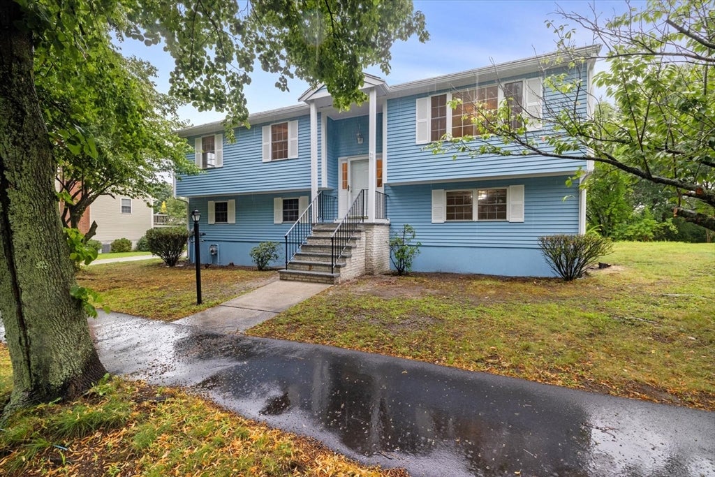 27 Mooney Road, Salem, MA Photo #2
