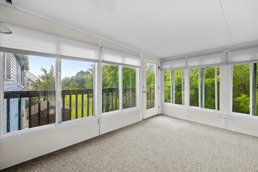 27 Mooney Road, Salem, MA Photo #18