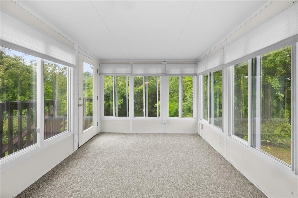 27 Mooney Road, Salem, MA Photo #17