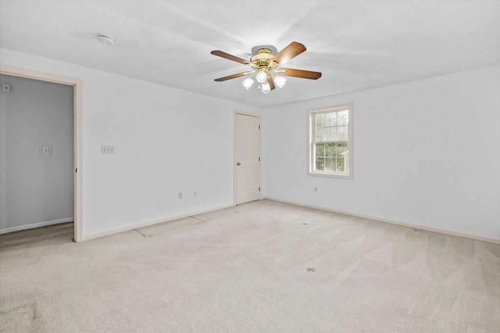 27 Mooney Road, Salem, MA Photo #22