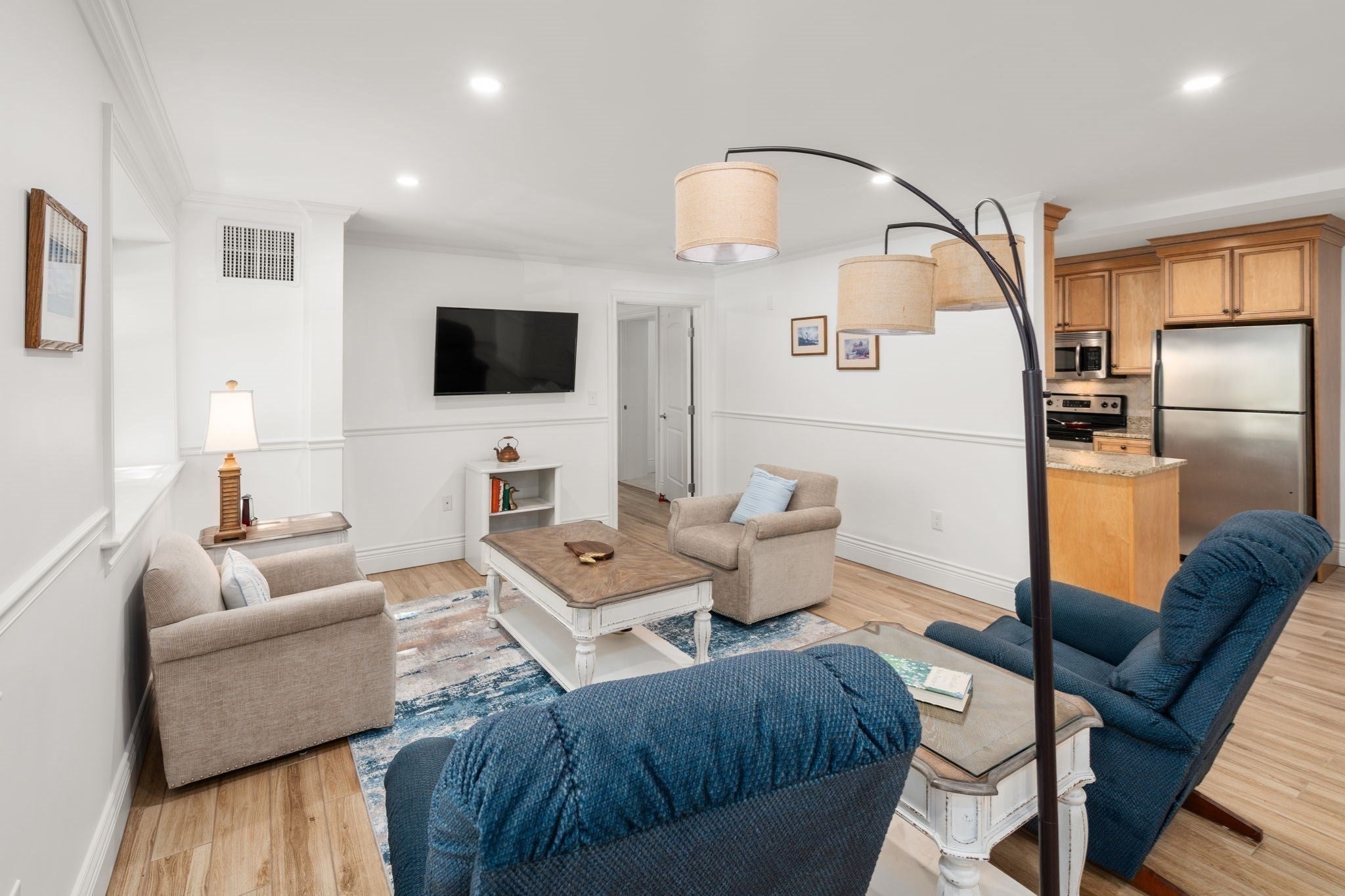 12 Russell Rd #103, Wellesley, MA, 12 Russell Rd #103, Wellesley, MA Photo #9