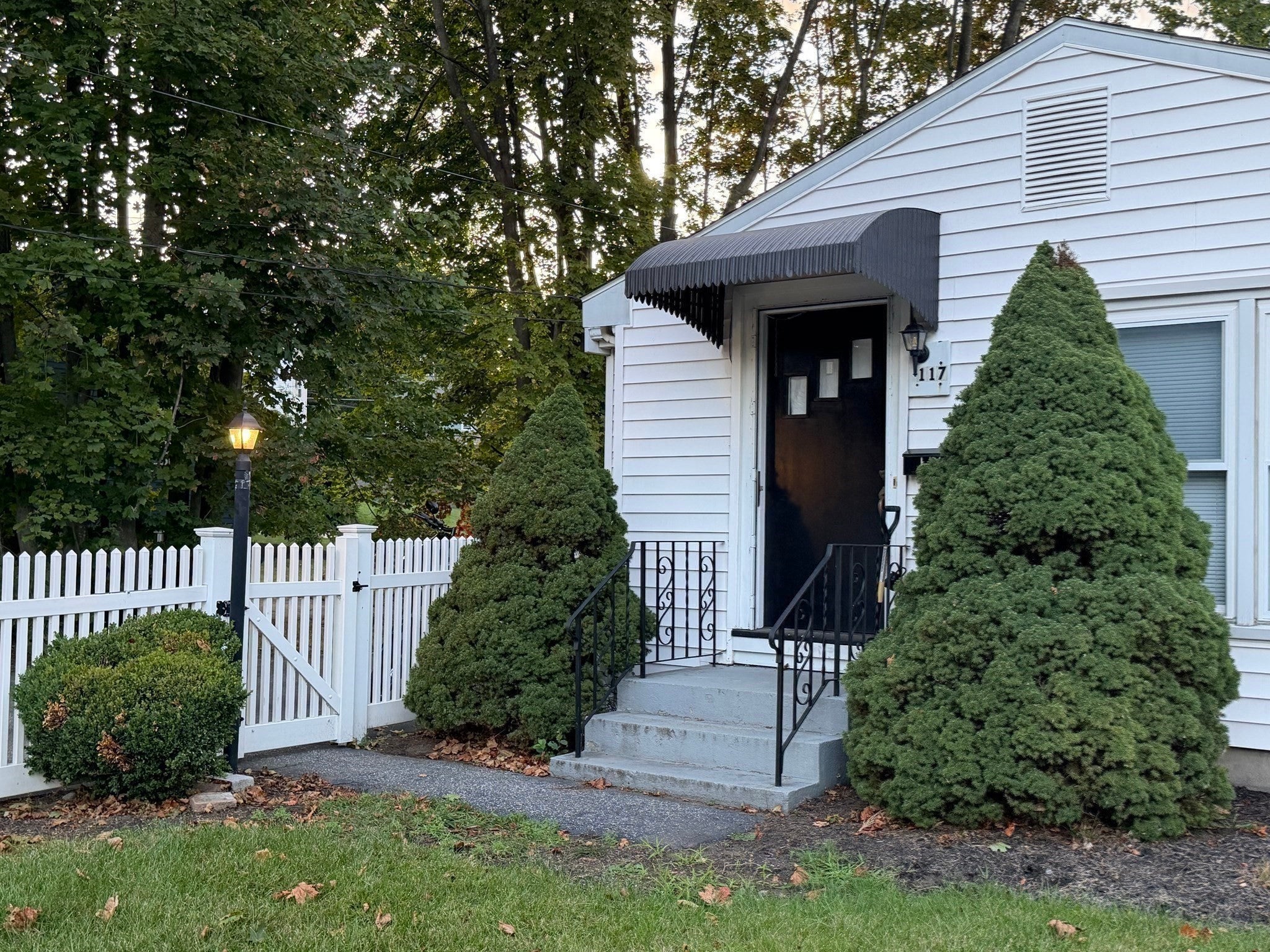 117 Salem St, Wakefield, MA, 117 Salem St, Wakefield, MA Photo #2