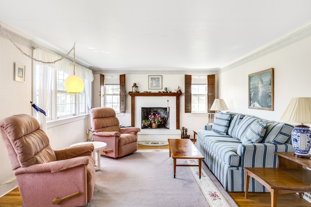 127 Short Beach Road