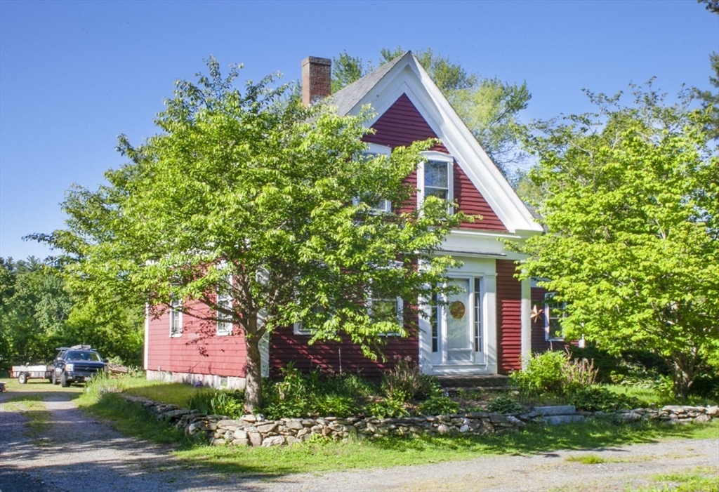 110 Center St
