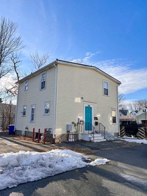 10-R Hodges Ave Taunton MA 02780