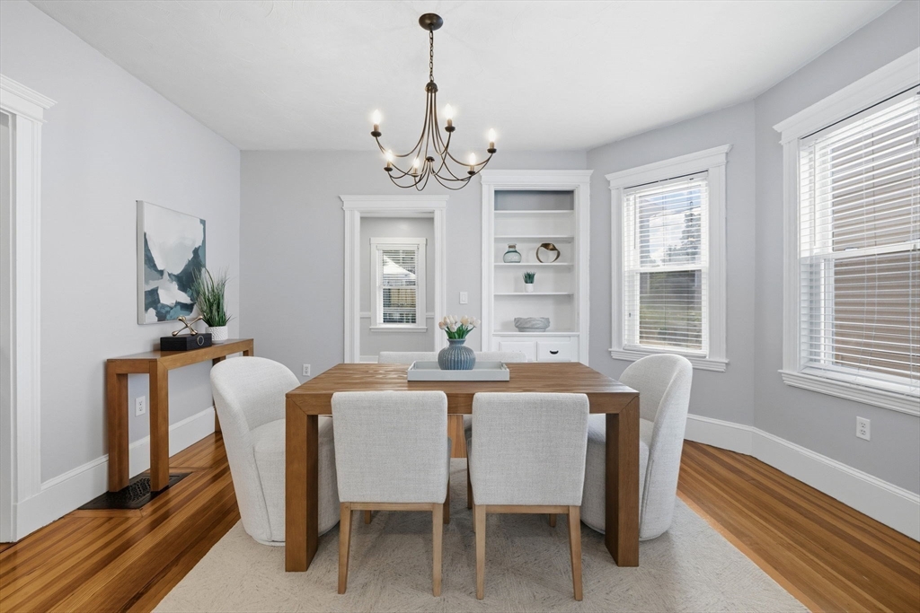 33 Rosemont A