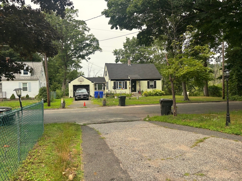 119 Massreco St