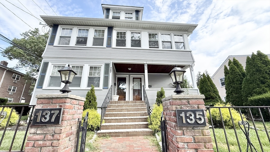 135-137 Summer St 135