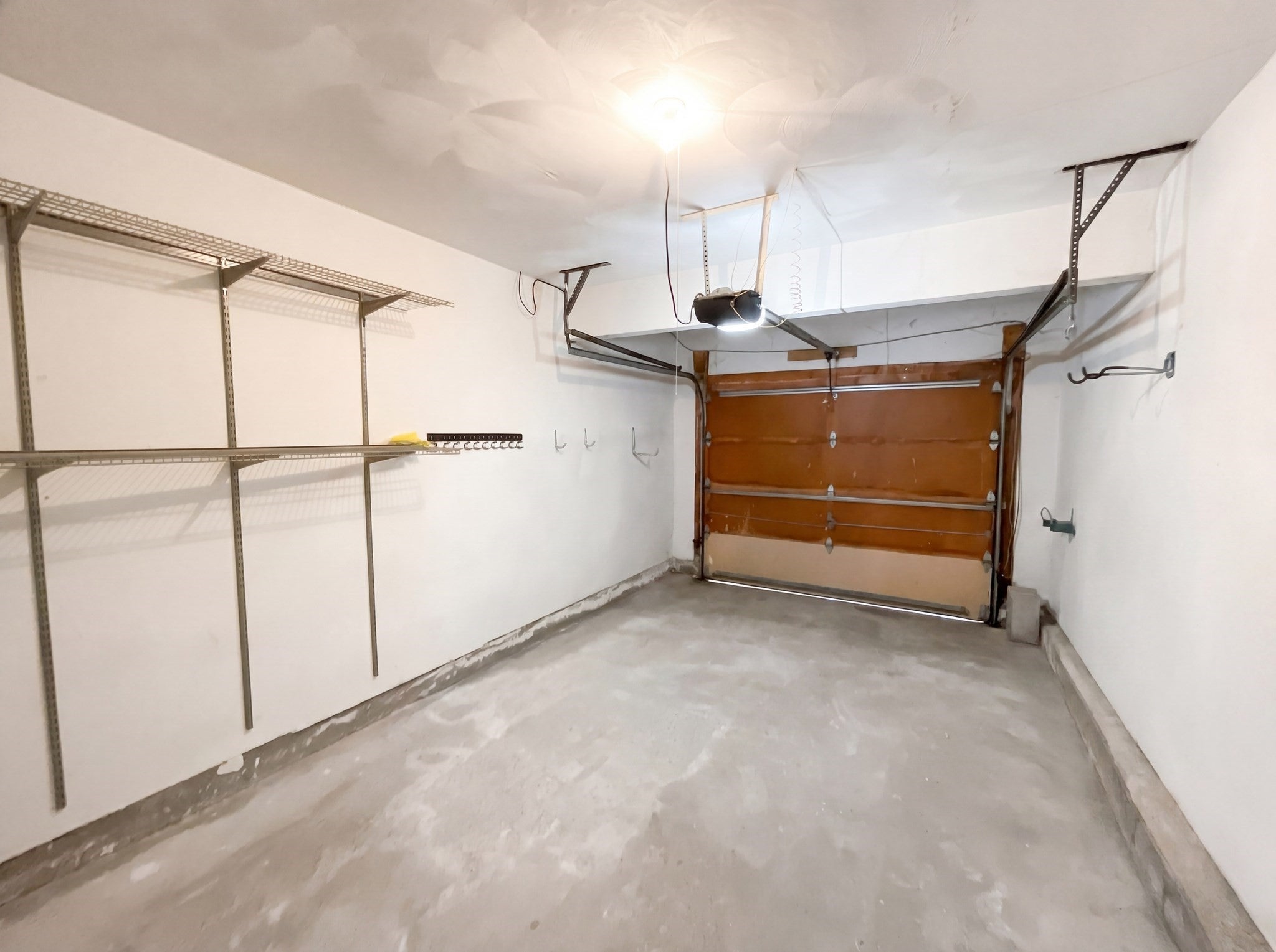 20 Lordvale Blvd 202