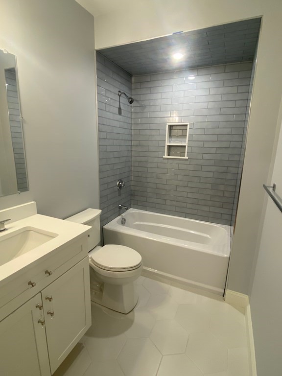 101 Pleasant St #3, Boston, MA Photo #5