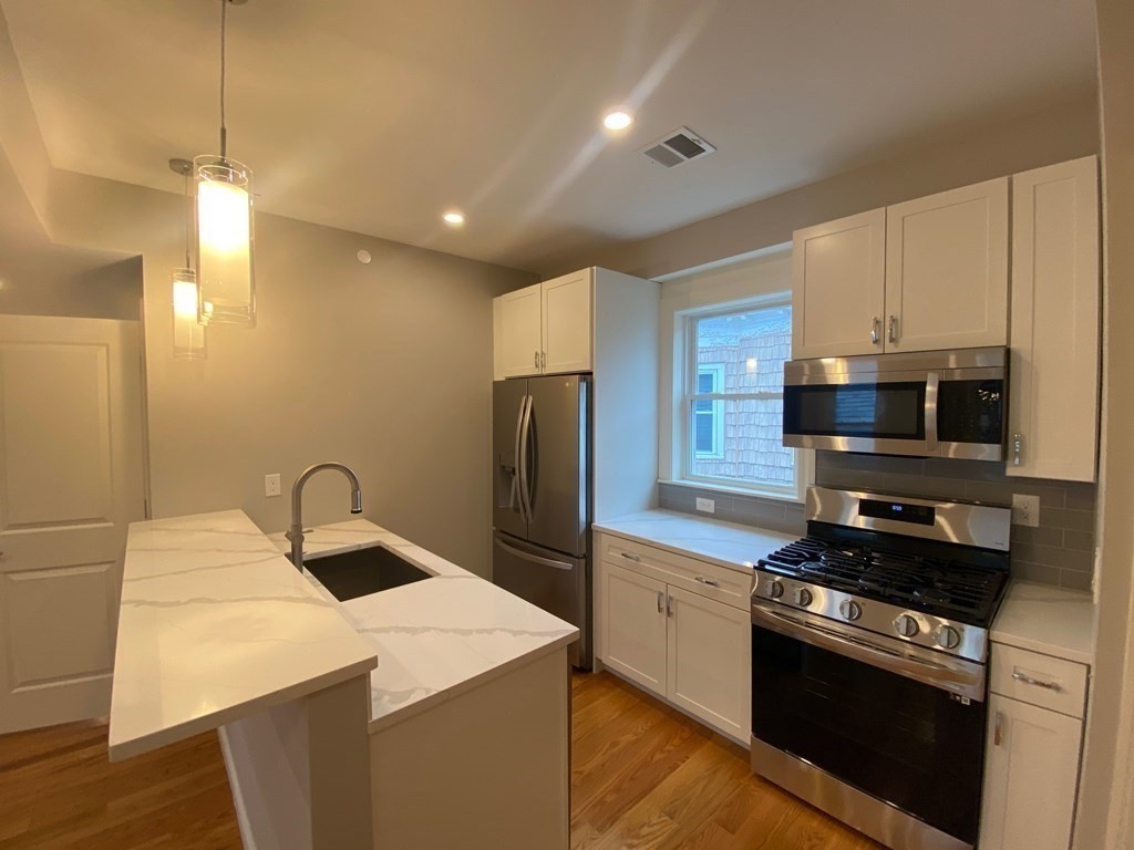 101 Pleasant St #3, Boston, MA Photo #1